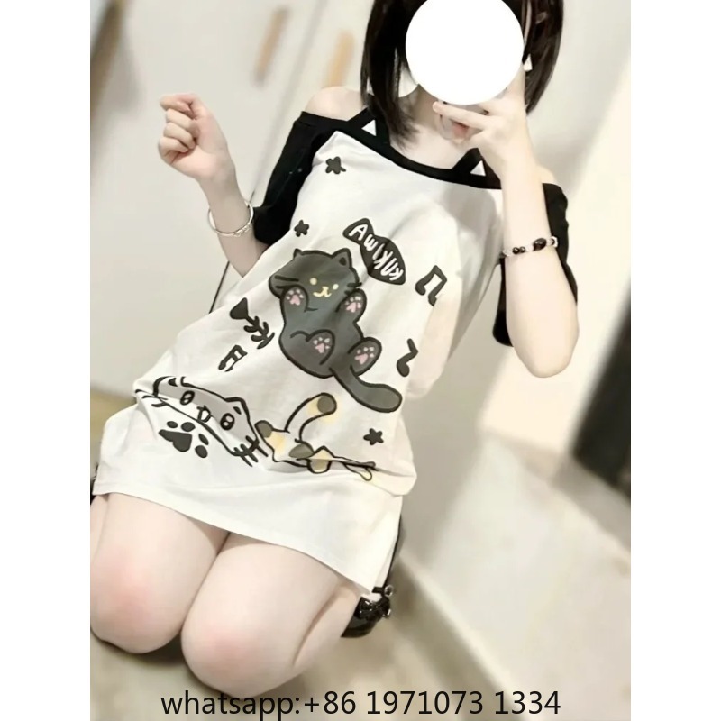 Kaos Wanita Jepang Motif Patch - Tee Graphic Print ulasan dan harga